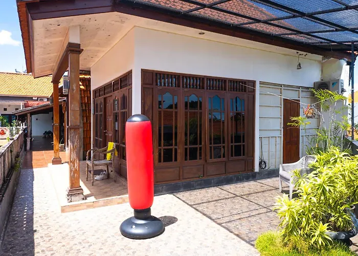 Naughty Nest Bali * チャングー